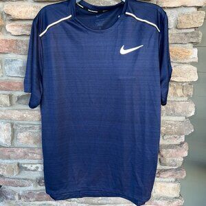 Nike Miler Men's Dri-FIT UV Short-Sleeve Running Top Large Navy Peacoat NWT